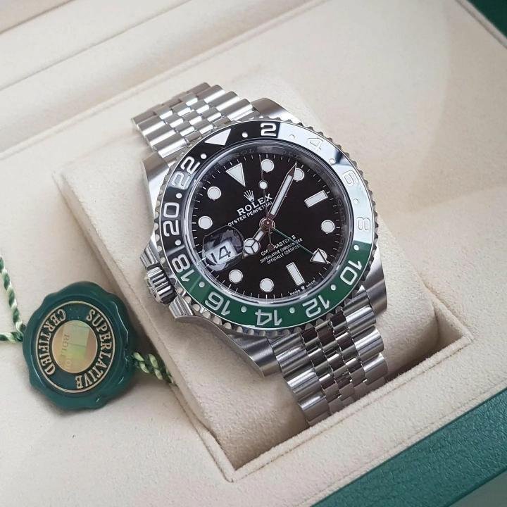 ROLEX GMT MASTER II (HULK EDITION)