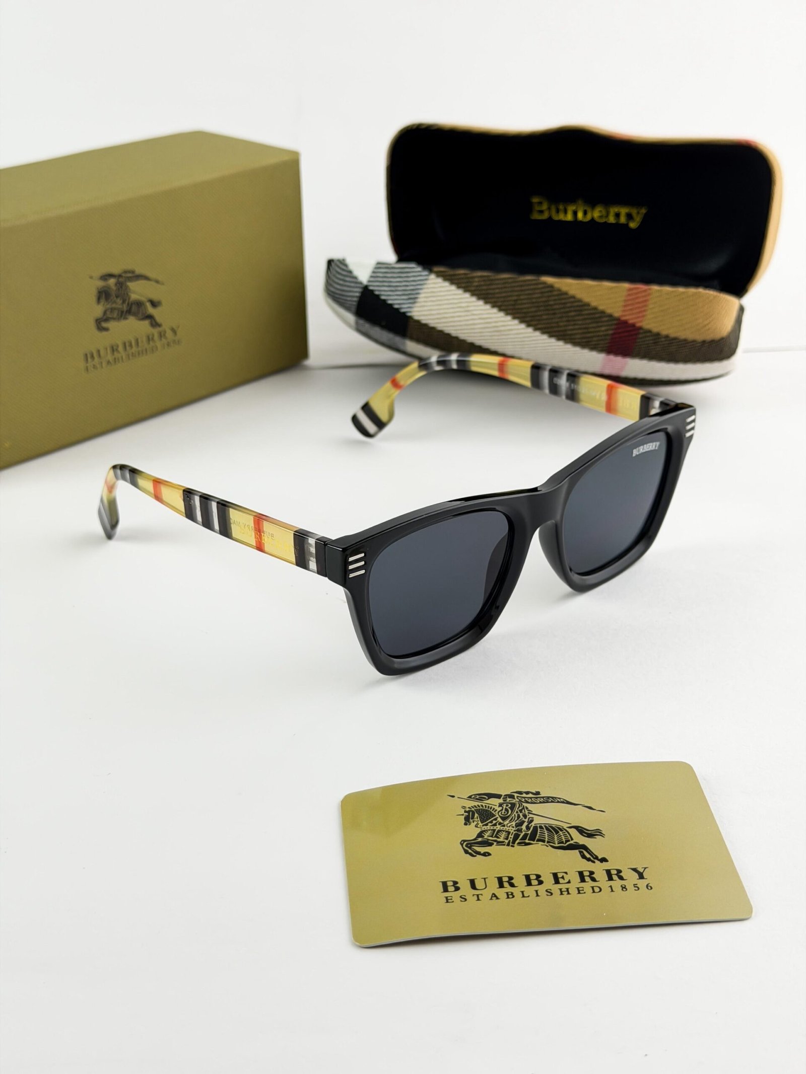 Burberry Signature Black Sunglasses – Luxury Designer Eyewear
