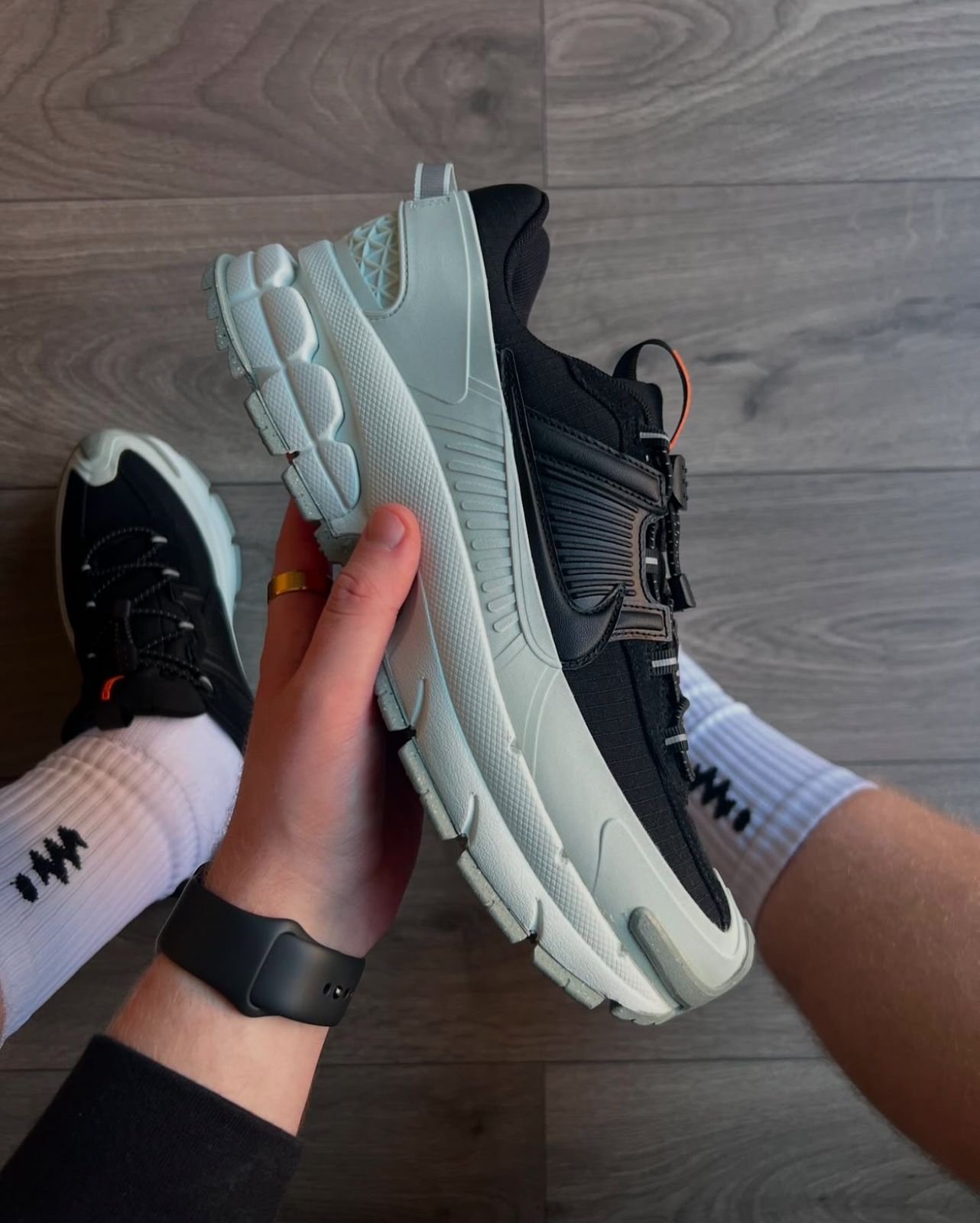 Nike Zoom Vomero 5 – Premium Performance Running Shoes