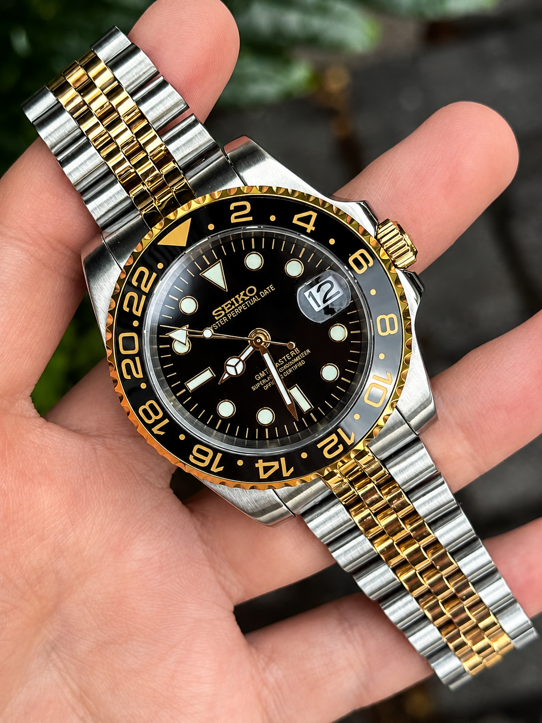 Seiko GMT-Master Silver Gold